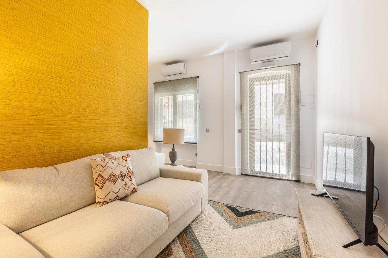 Plaza De Castilla Apartments Madrid Dış mekan fotoğraf