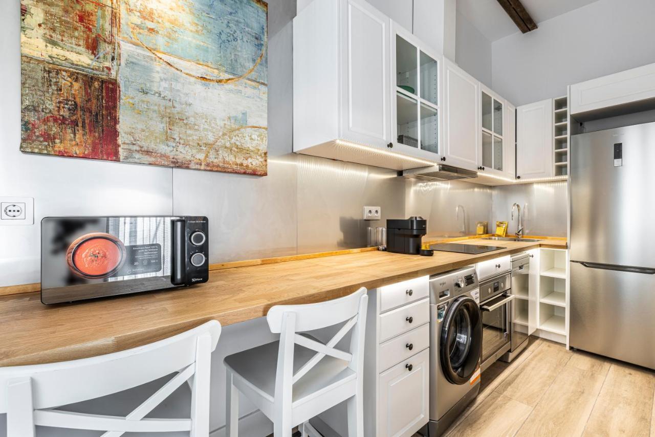 Plaza De Castilla Apartments Madrid Dış mekan fotoğraf