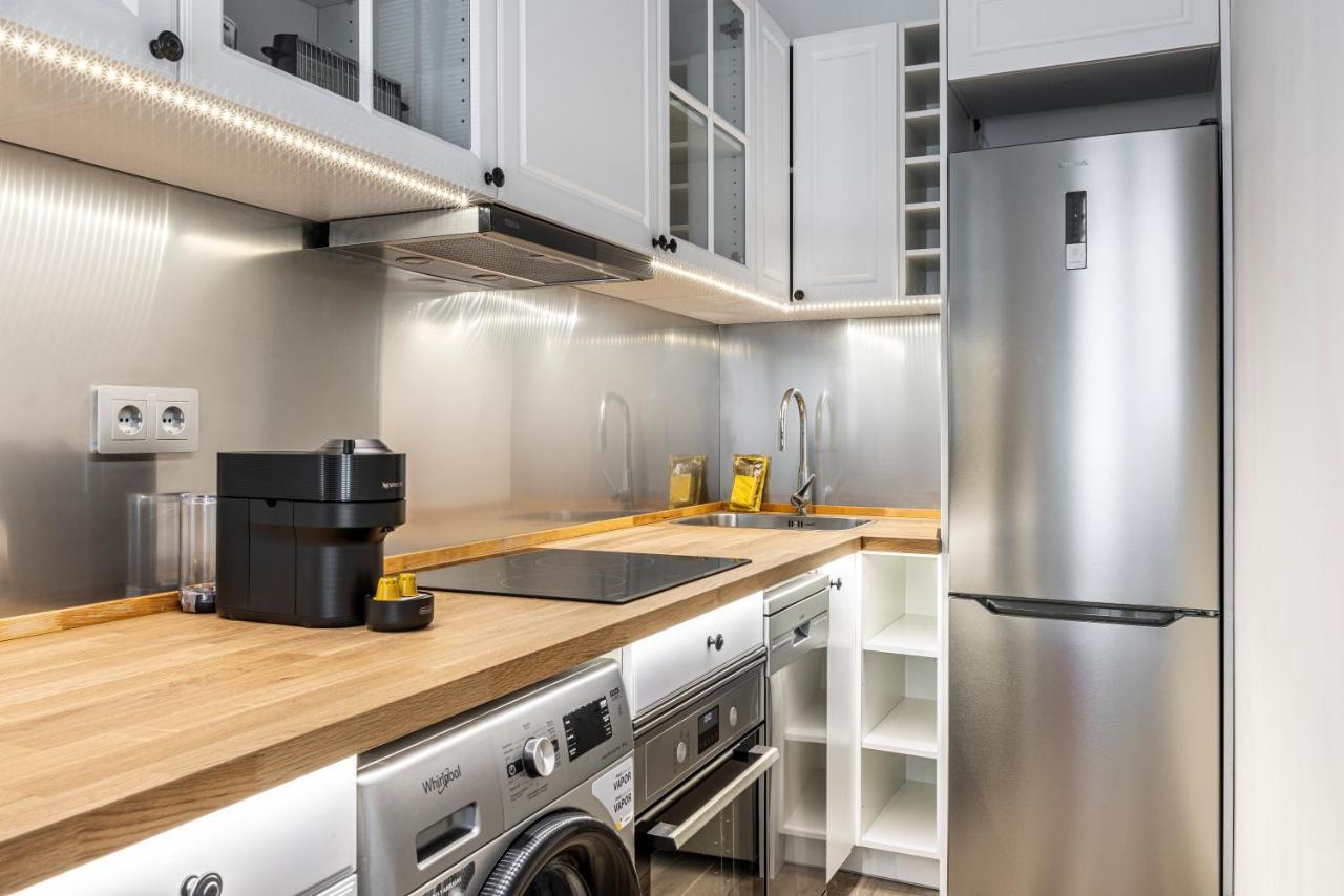 Plaza De Castilla Apartments Madrid Dış mekan fotoğraf