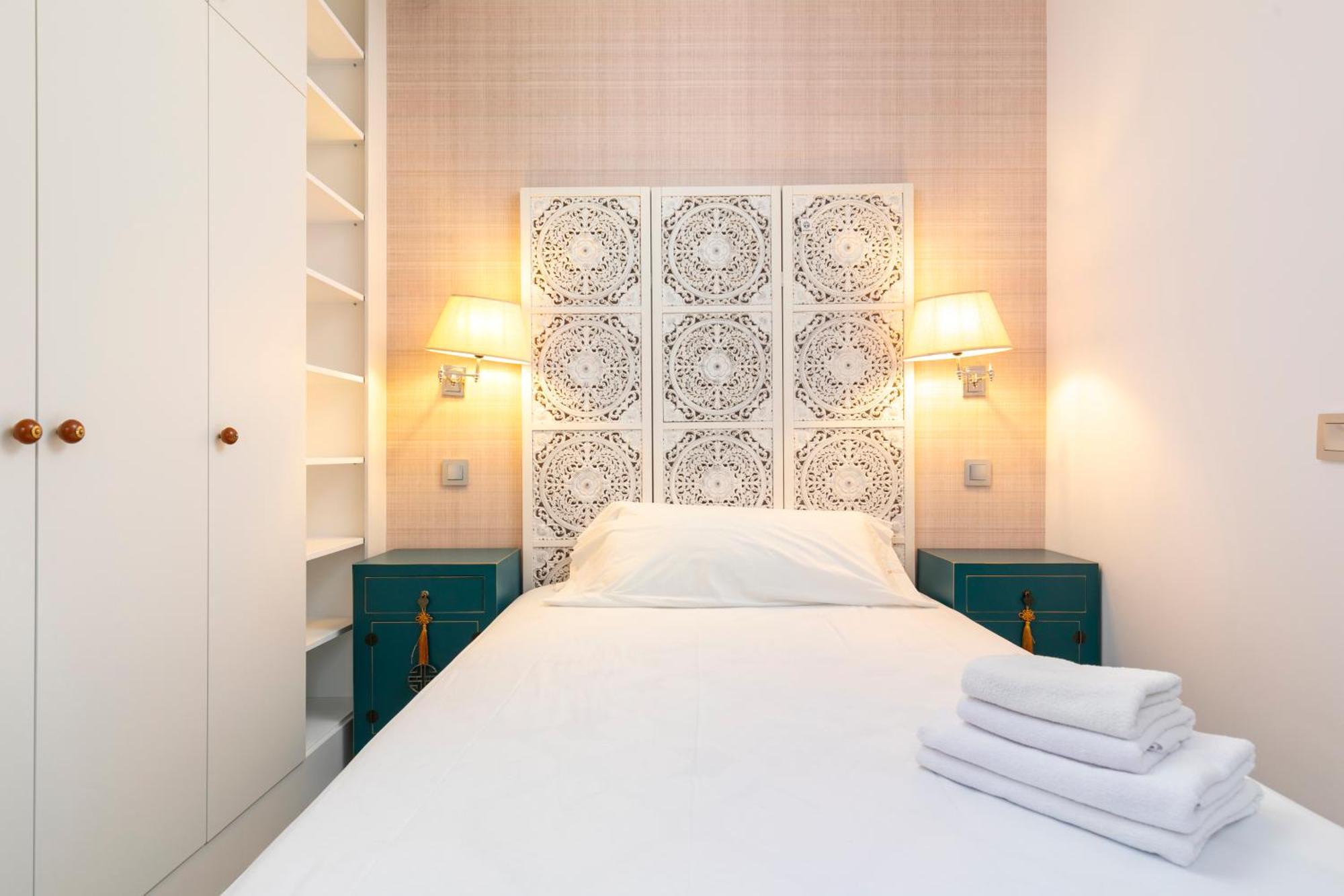Plaza De Castilla Apartments Madrid Dış mekan fotoğraf